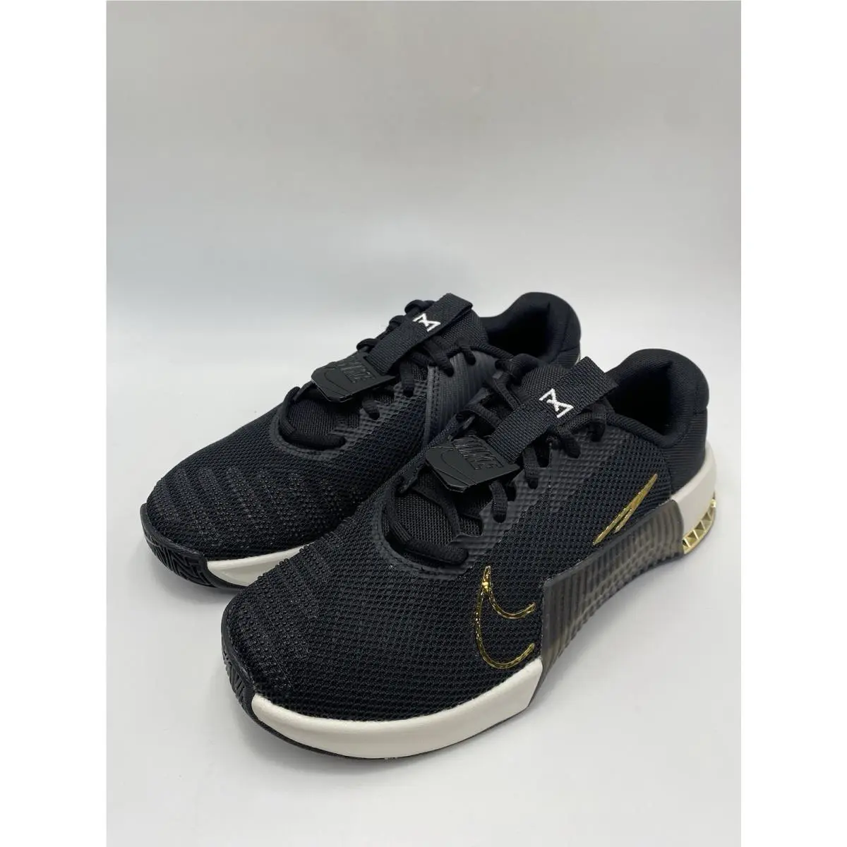 Nike shoes - NIKE iD - FJ8895 900 - Black/Gold-White 2