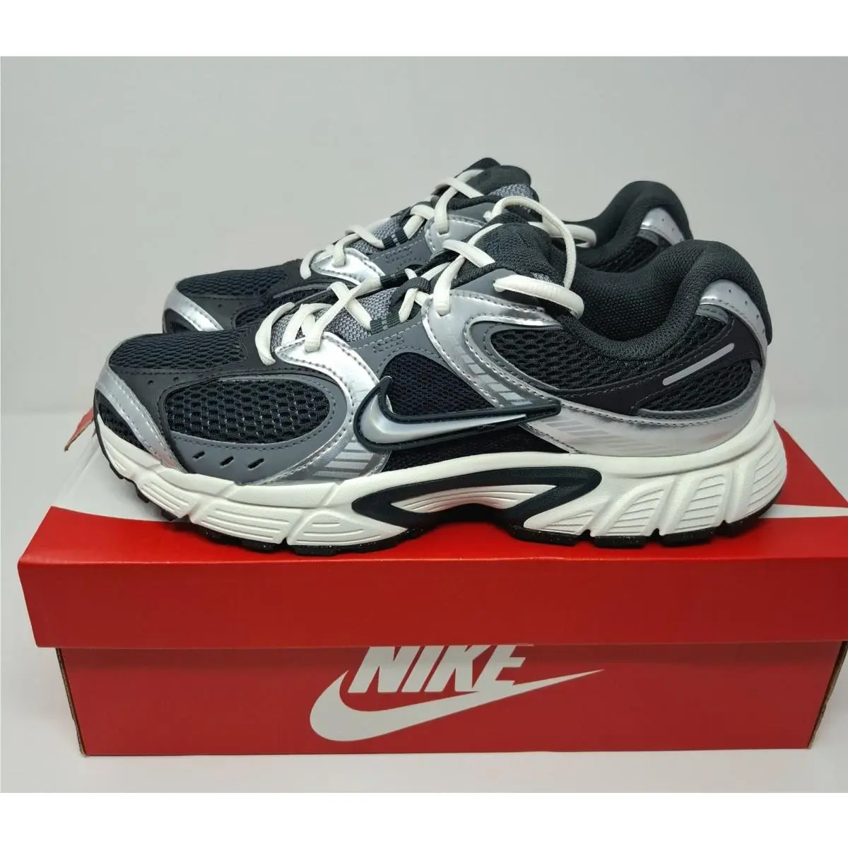 Nike shoes - Nike V5 RNR - RNR - HQ7901-300 - Gray 0
