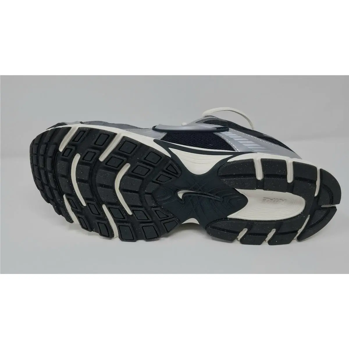 Nike shoes - Nike V5 RNR - RNR - HQ7901-300 - Gray 6
