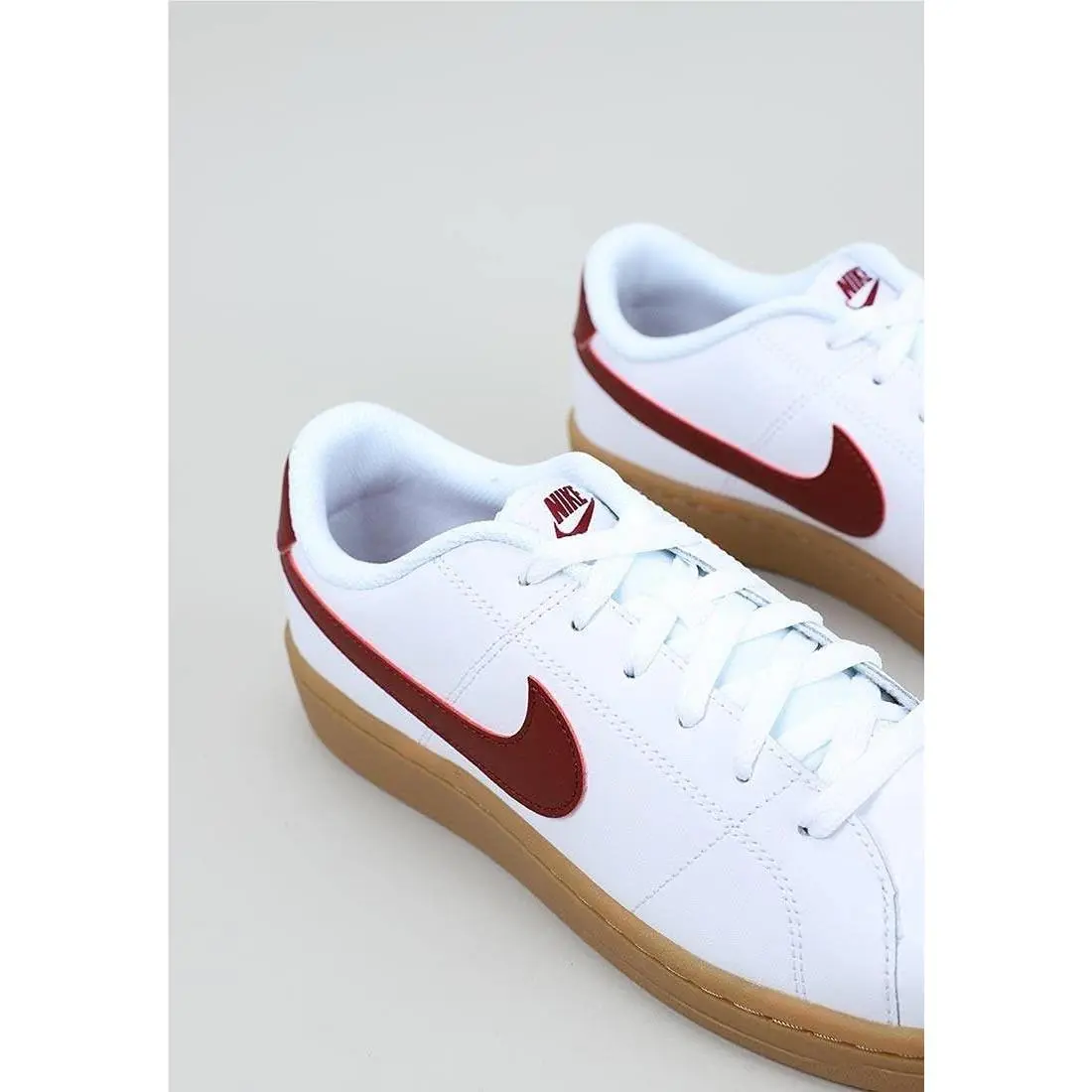 Nike shoes - CQ9246 - CQ9246 - White Team Red Gum Lt Brown (UPC: 194501526814) 4