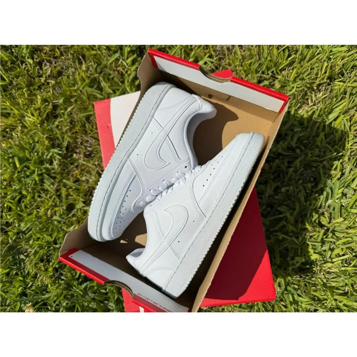 Nike shoes - Nike Essentialist - Essentialist - White 4