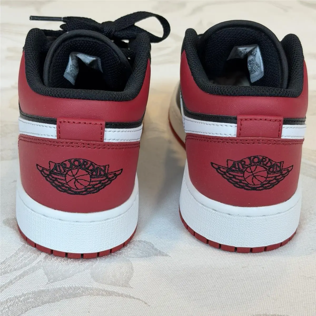 Nike shoes - Nike Air Jordan 1 - Air - 553560-066 - black,red 3
