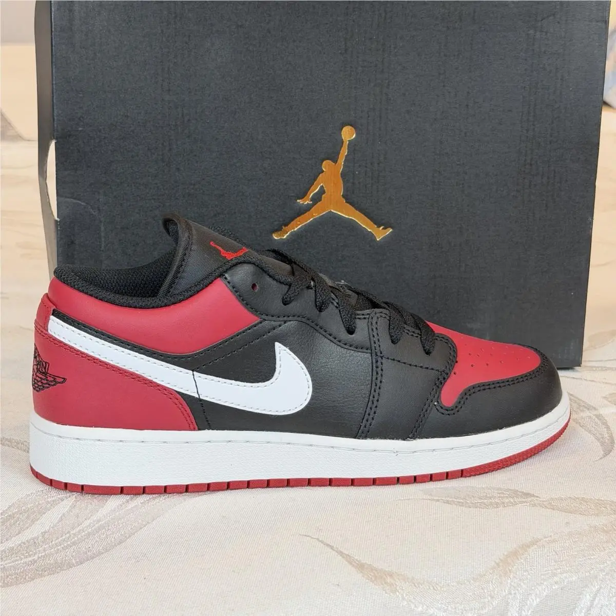 Nike Size-6.5 Y Kids Air Jordan 1 Low GS Shoes - Gym Red 553560-066
