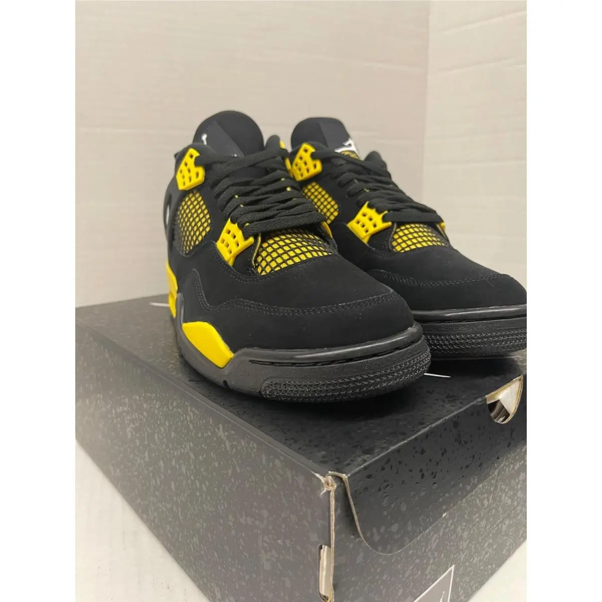 Nike shoes - Air Jordan 4 - Air - Black 1