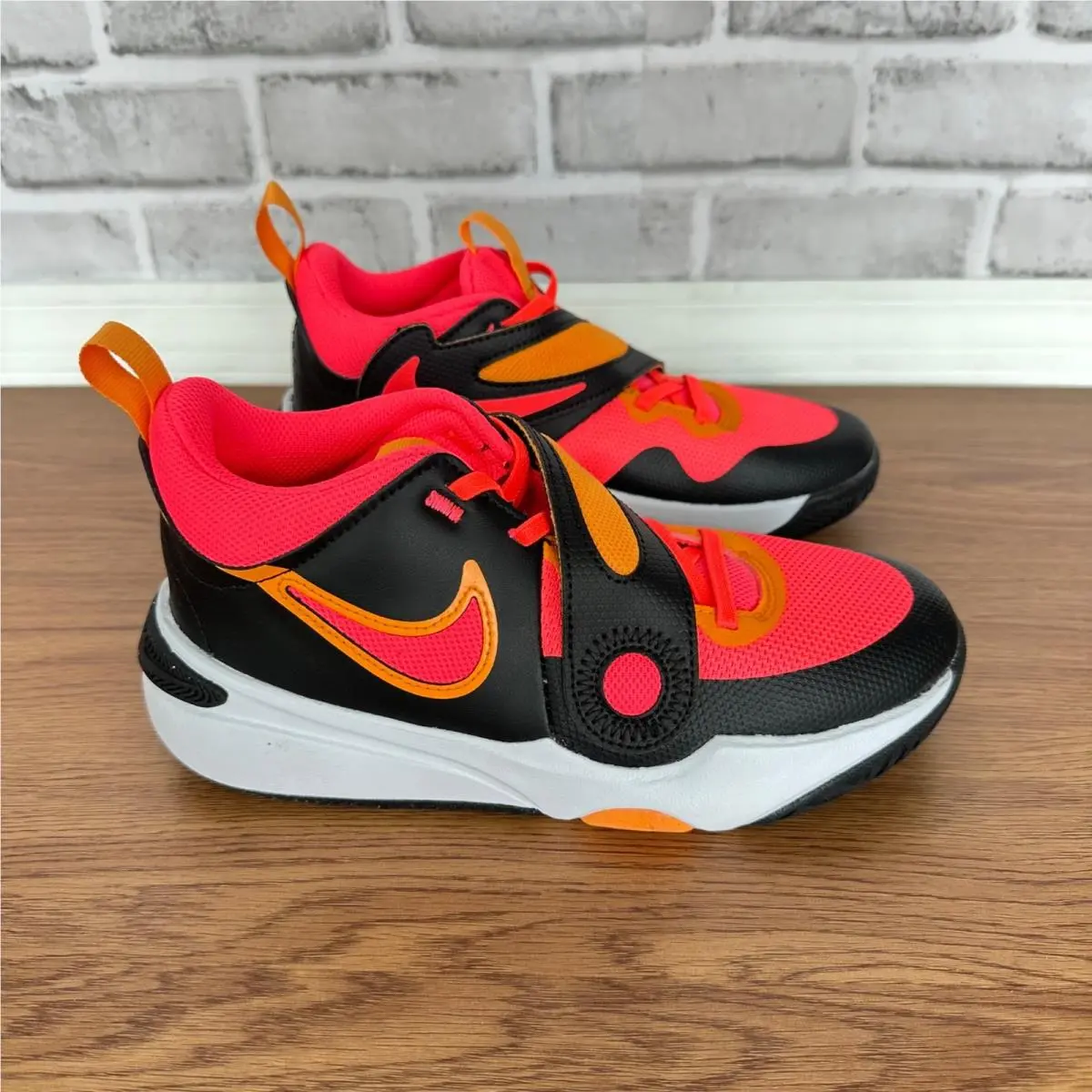 ⭐nike Team Hustle D 11 GS Youth Sz 4Y Basketball Shoes Orange Sneaker DV8996-001