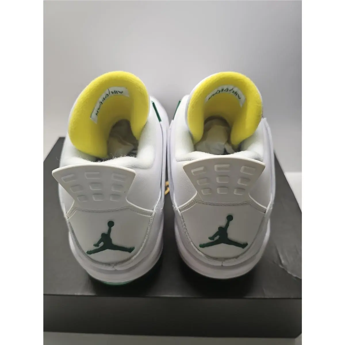 Nike shoes - Air Jordan 4 - Air - CZ2439-100 - White 3
