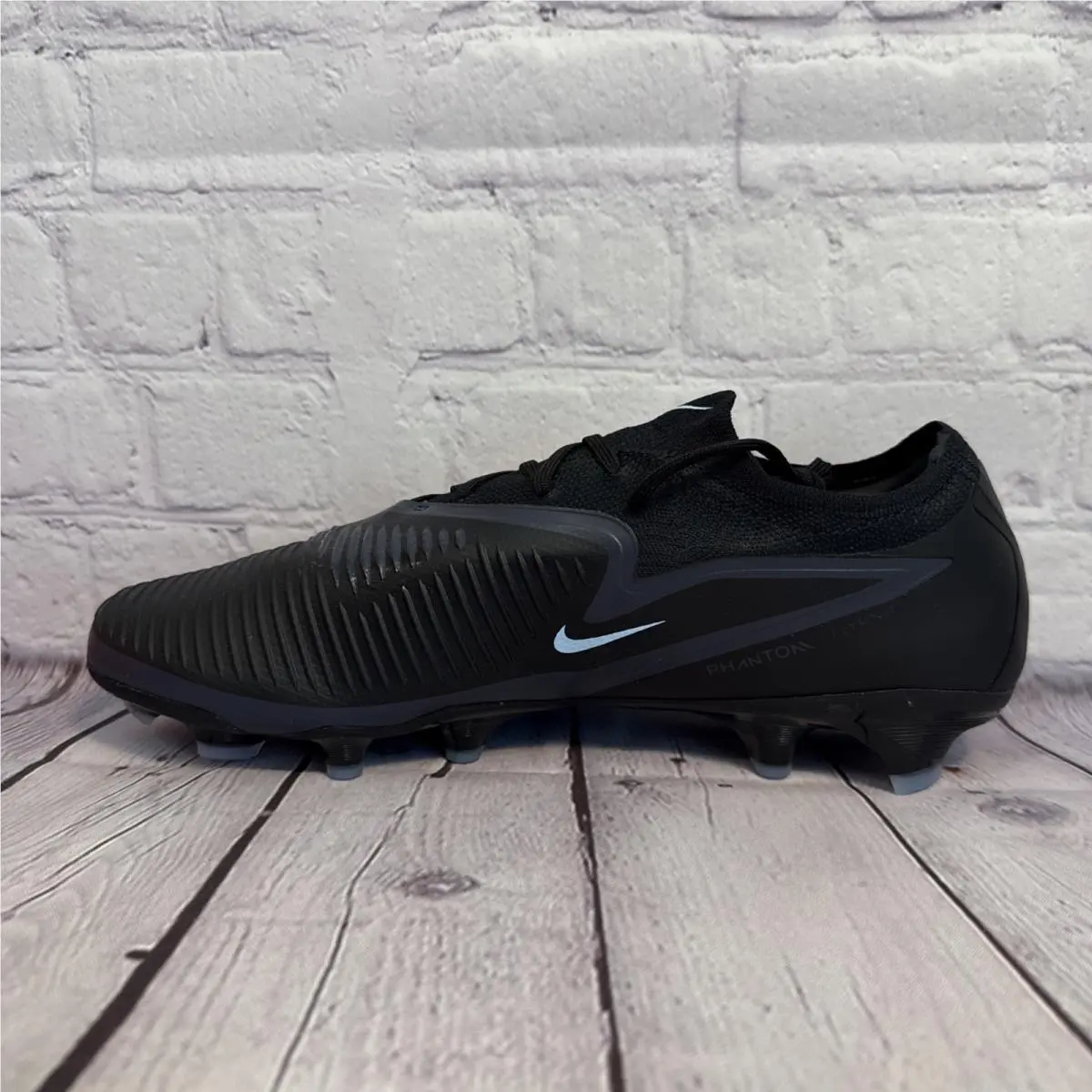Nike shoes - Nike Phantom GX - Phantom - Black (UPC: 0198482829643) 1
