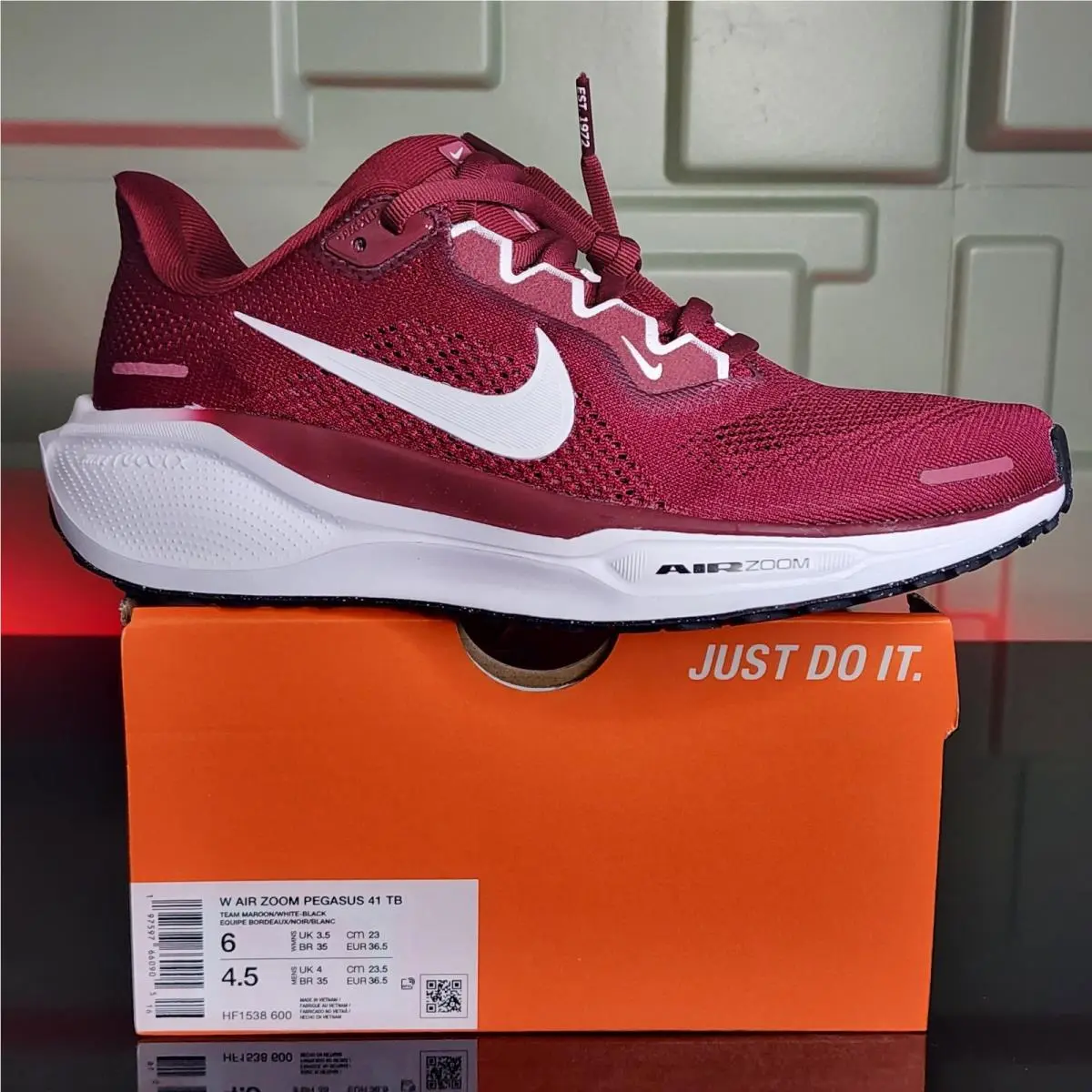 Women`s Size 6 Nike Air Zoom Pegasus 41 TB Women`s Running Shoes HF1538 600