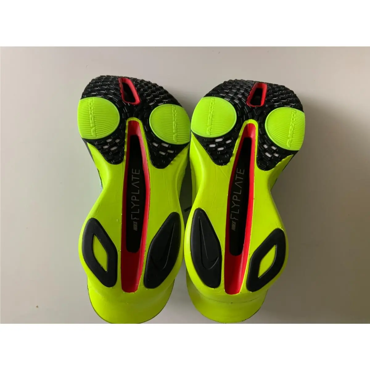 Nike shoes - Multi-Color/Volt/White/Black (UPC: 198487254952) 5