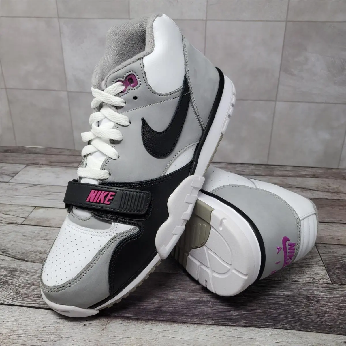 Nike Air Trainer 1 FN6885-062 Medium Grey Black White Hyper Violet Mens Size 9.5