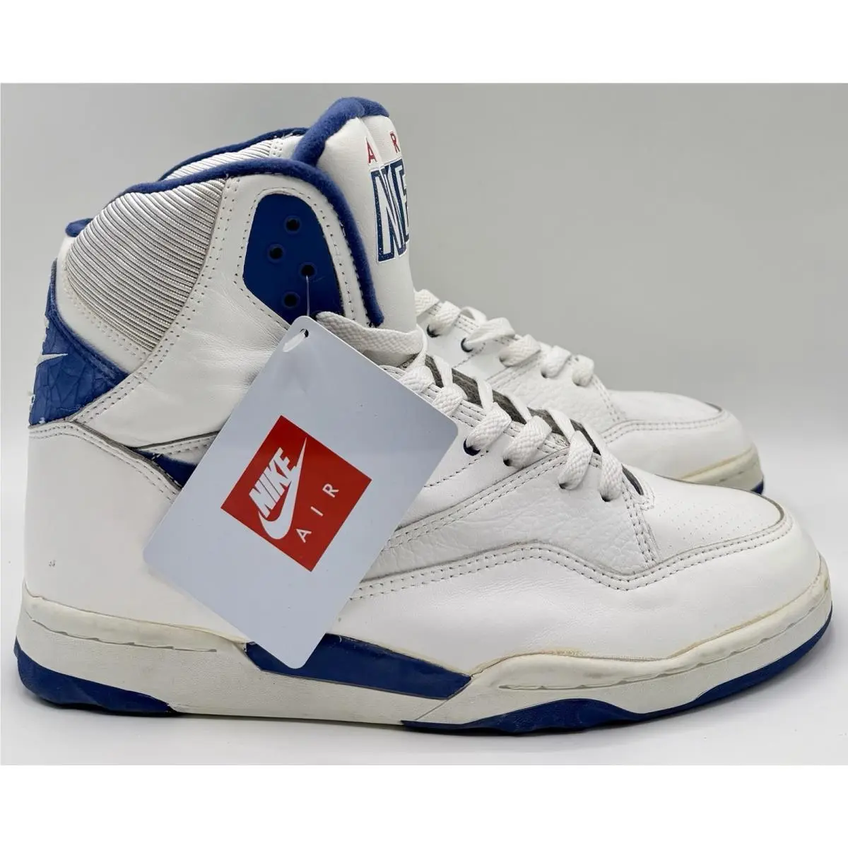 Nike shoes - White w/Blue 9