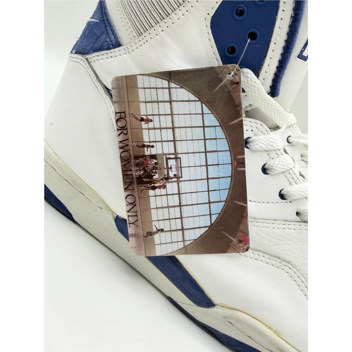 Nike shoes - White w/Blue 11