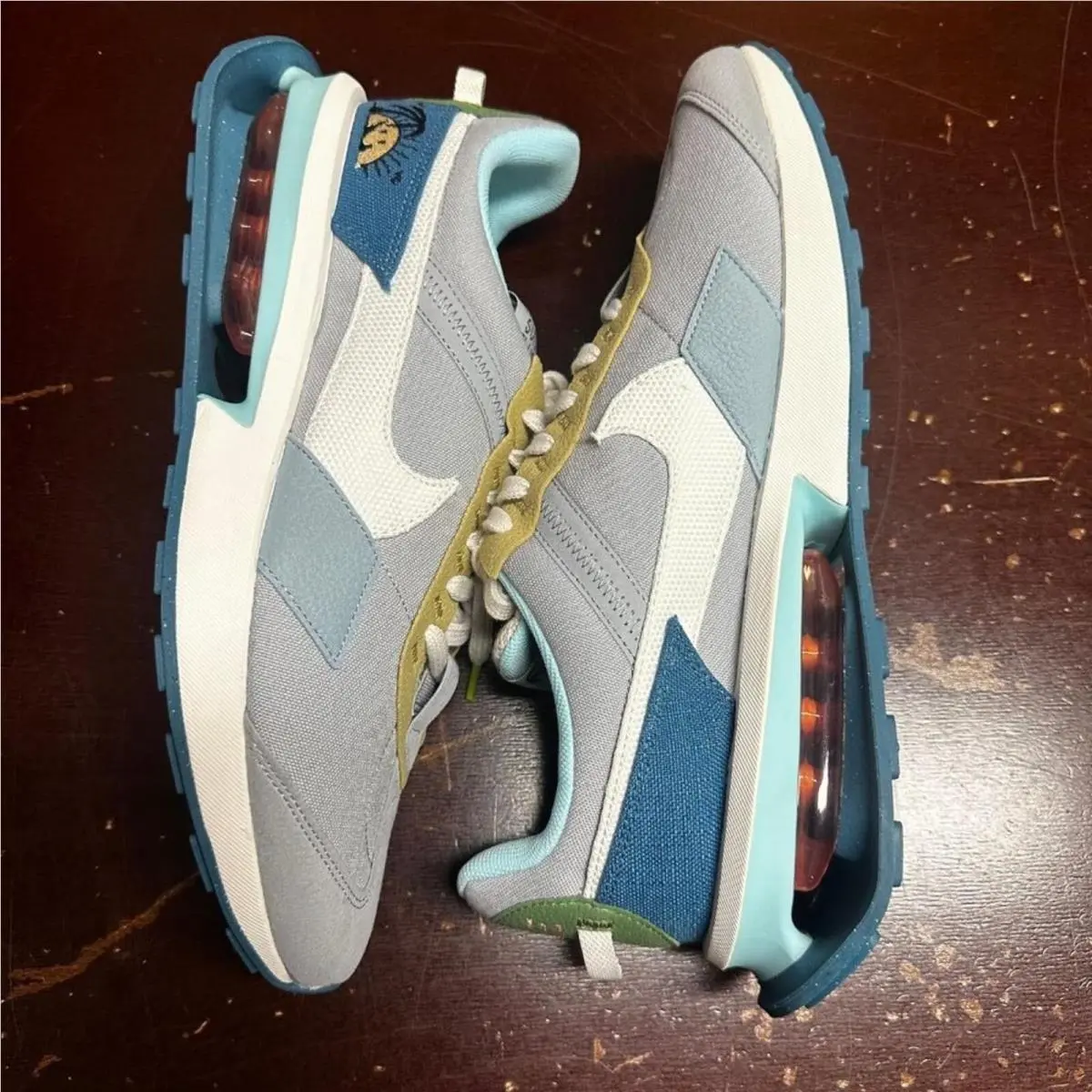 Nike shoes - Blue 2