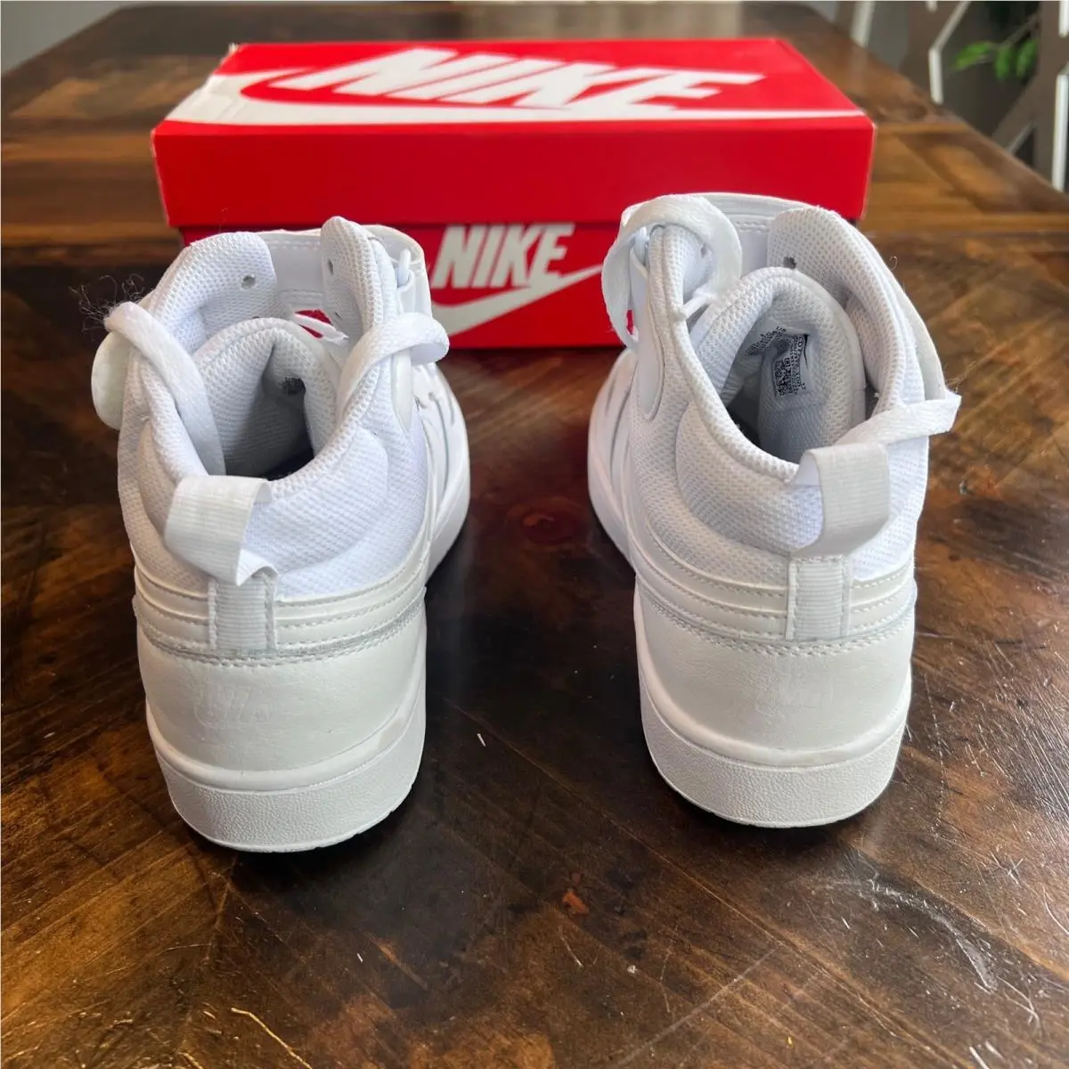 Nike shoes - Court Borough Mid 2 (GS) - White 2
