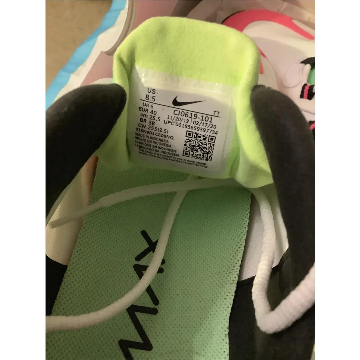 Nike shoes - Nike Air Max 270 - Air Max - White/ Black-Hyper Pink 7