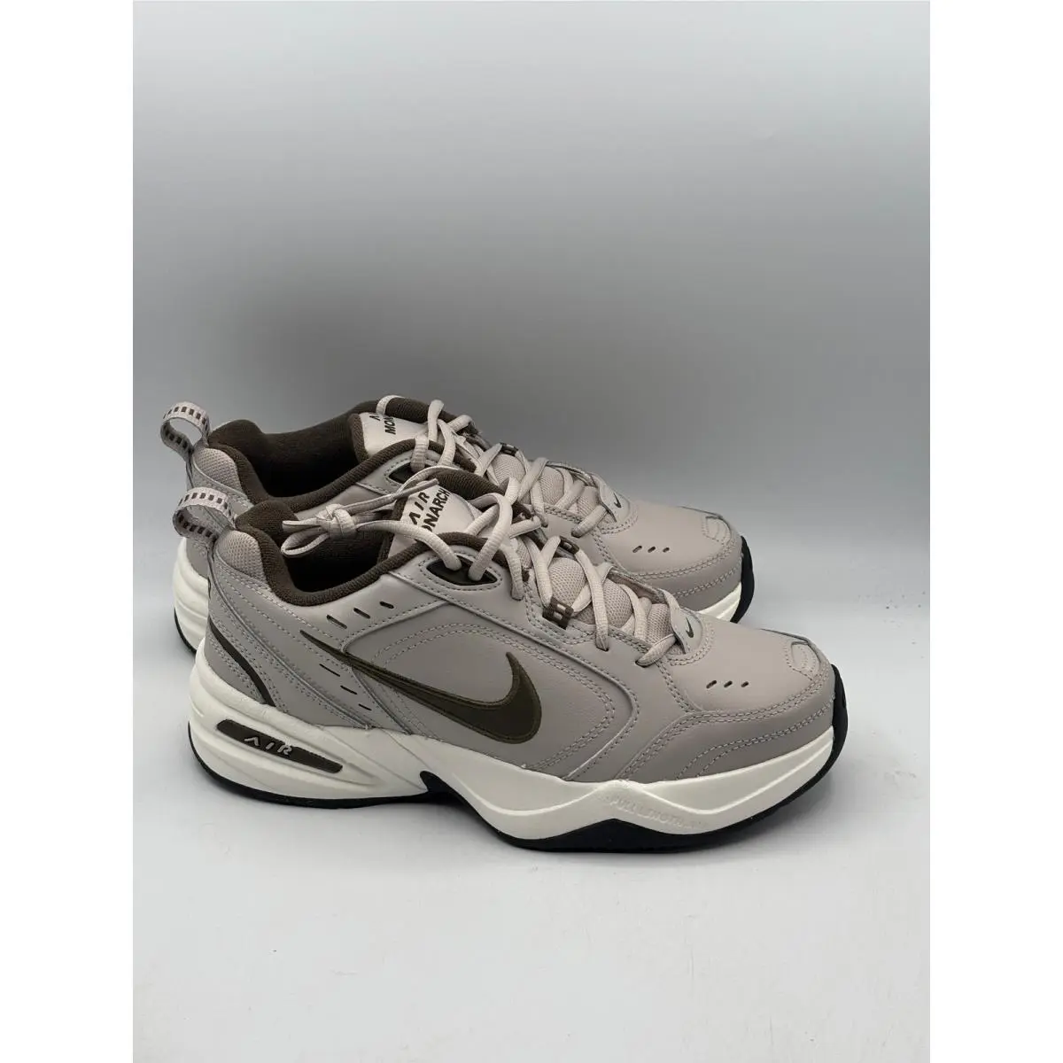 Nike Air Monarch IV Men 8 Moon Particle Dark Hazel Training Shoes 415445-200