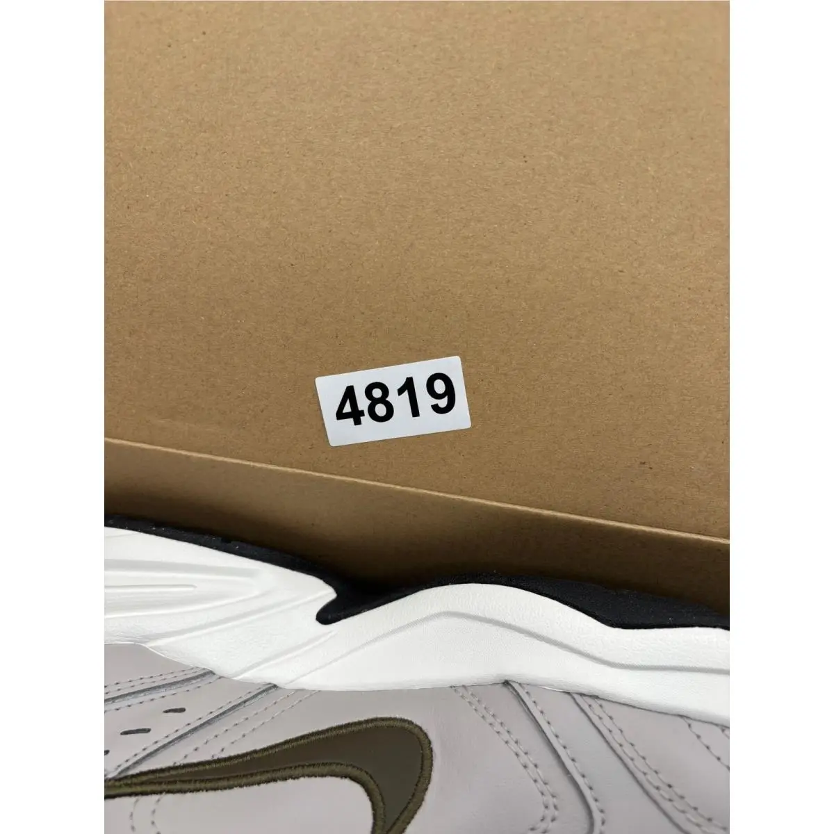 Nike shoes - Nike Air Monarch IV - Air Monarch - Beige 6