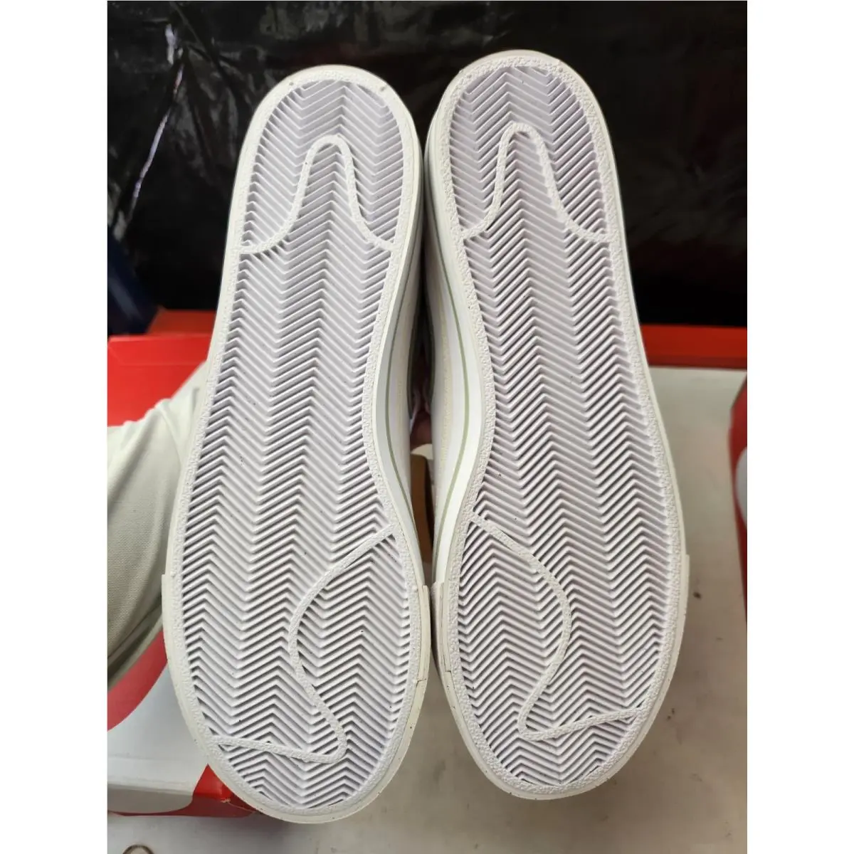 Nike shoes - Nike Court Legacy - Court Legacy - White 4