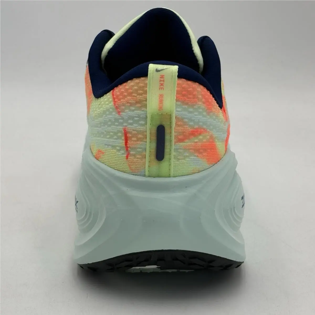 Nike shoes - Nike Vomero - Vomero - IQ0605 701 - Orange 4