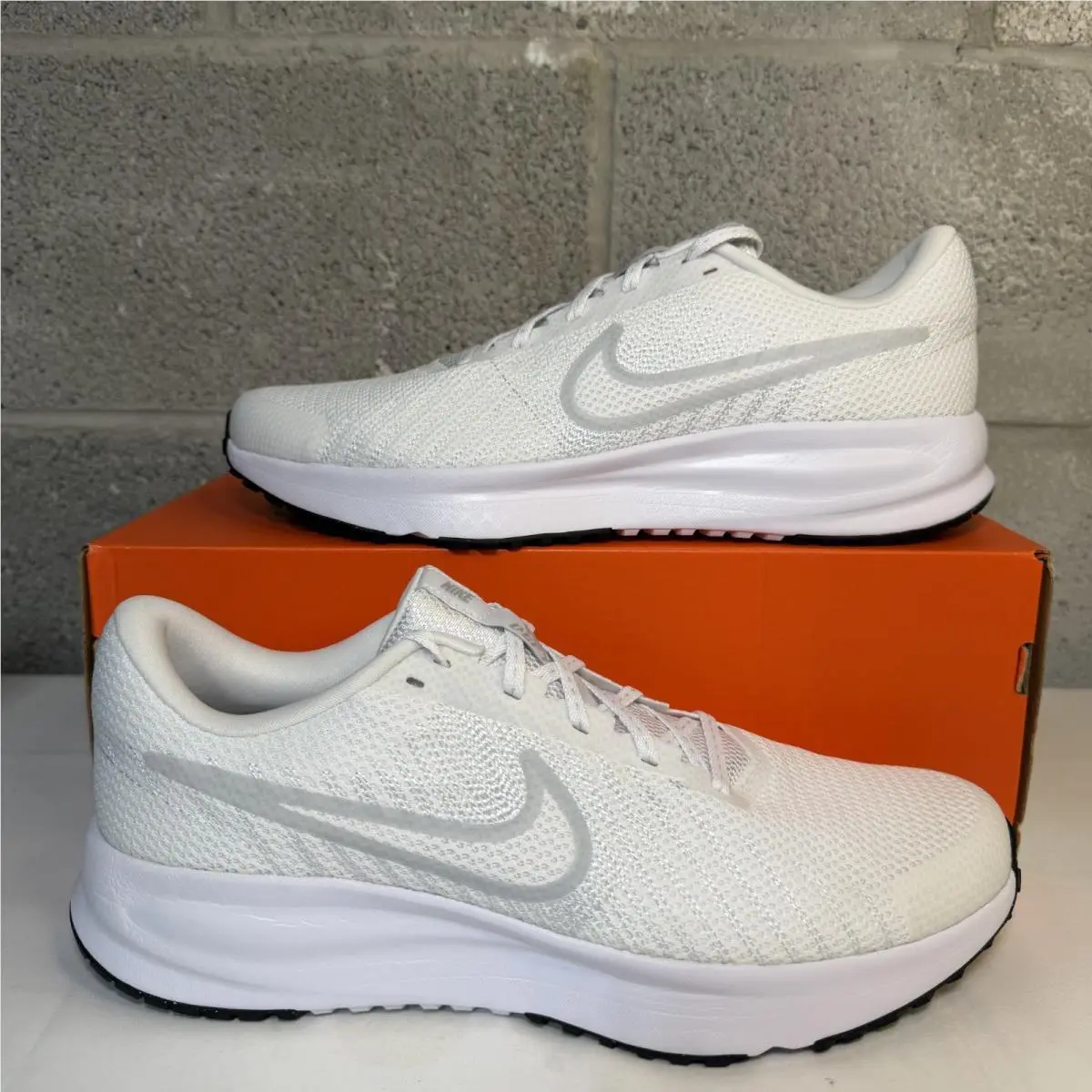 Nike shoes - Nike Run Defy - Run Defy - HM9593-103 - White 0