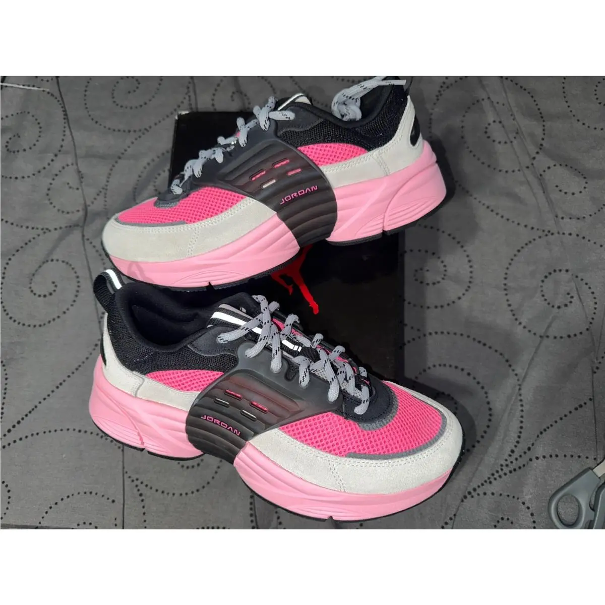 Nike shoes - Jordan Trunner - Trunner - WOLF GRAY + PINK BLAST + BLACK 0