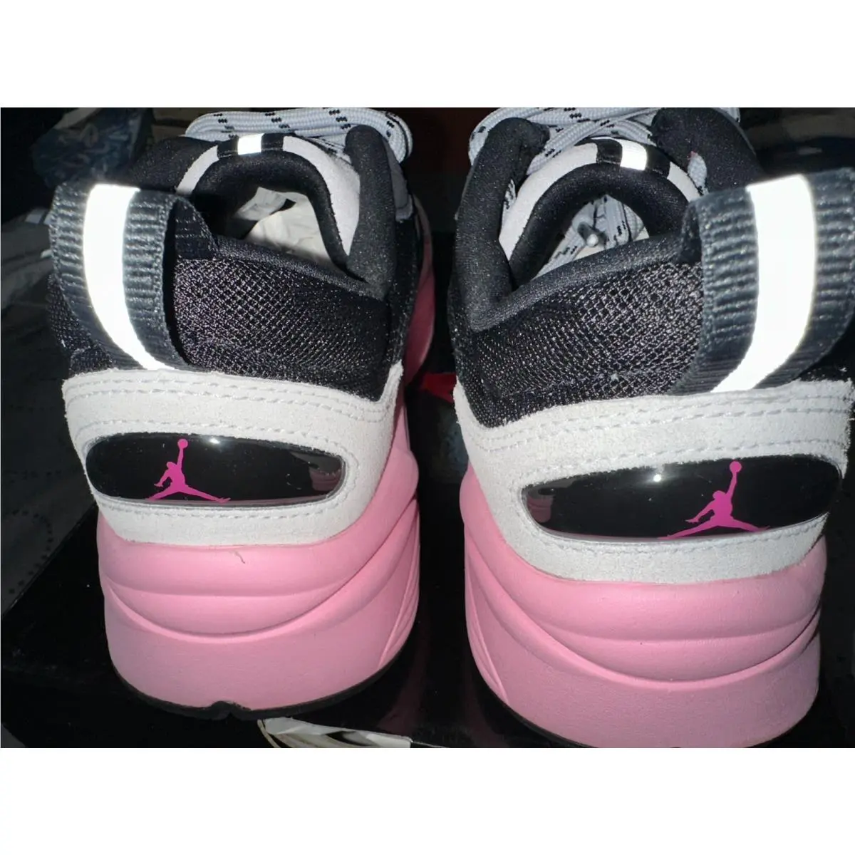 Nike shoes - Jordan Trunner - Trunner - WOLF GRAY + PINK BLAST + BLACK 4