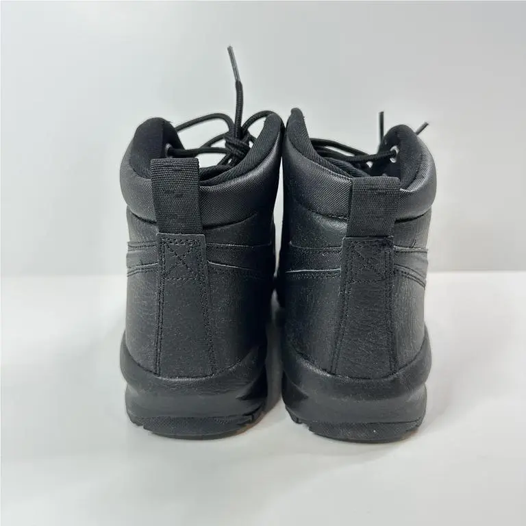 Nike shoes - Black 5
