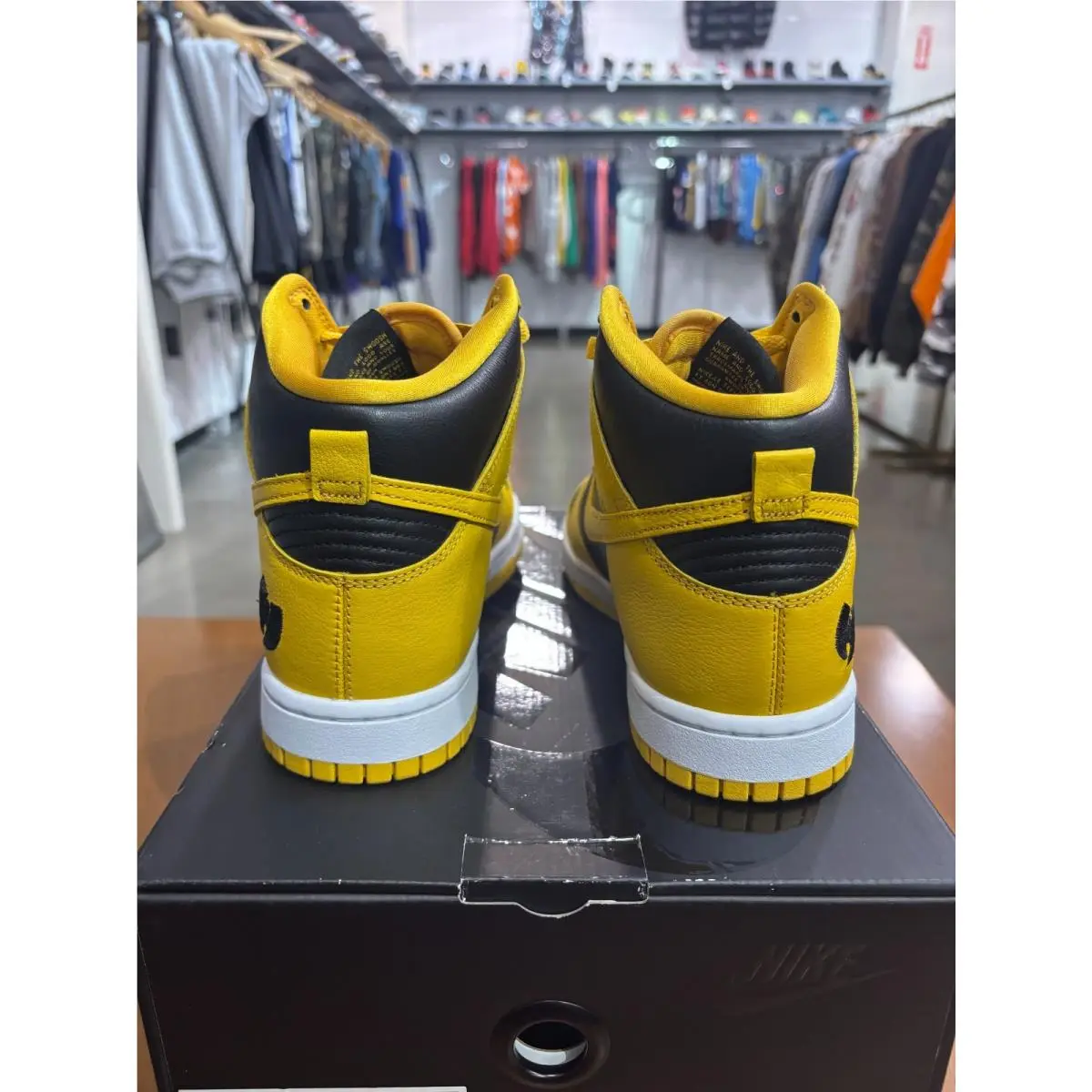 Nike shoes - Nike SB Dunk - Dunk - Yellow 3