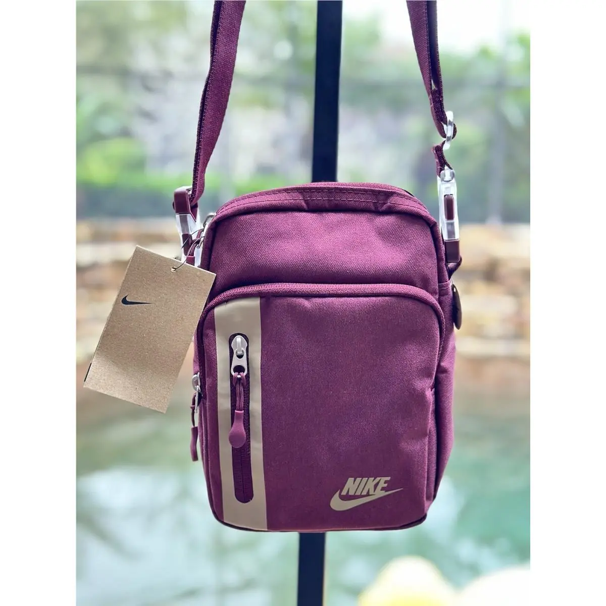 Nike Elemental Premium Crossbody Bag DN2557-681 4L Red Adjustable Strap