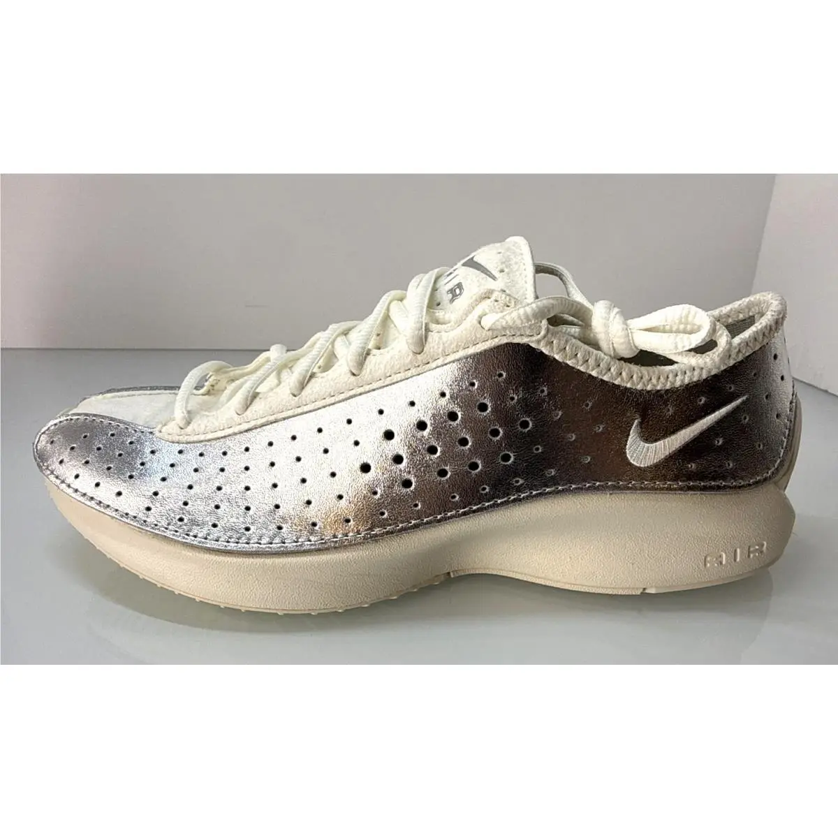 Nike shoes - Nike Air Superfly - Air Superfly - IB5824-100 - Silver 1
