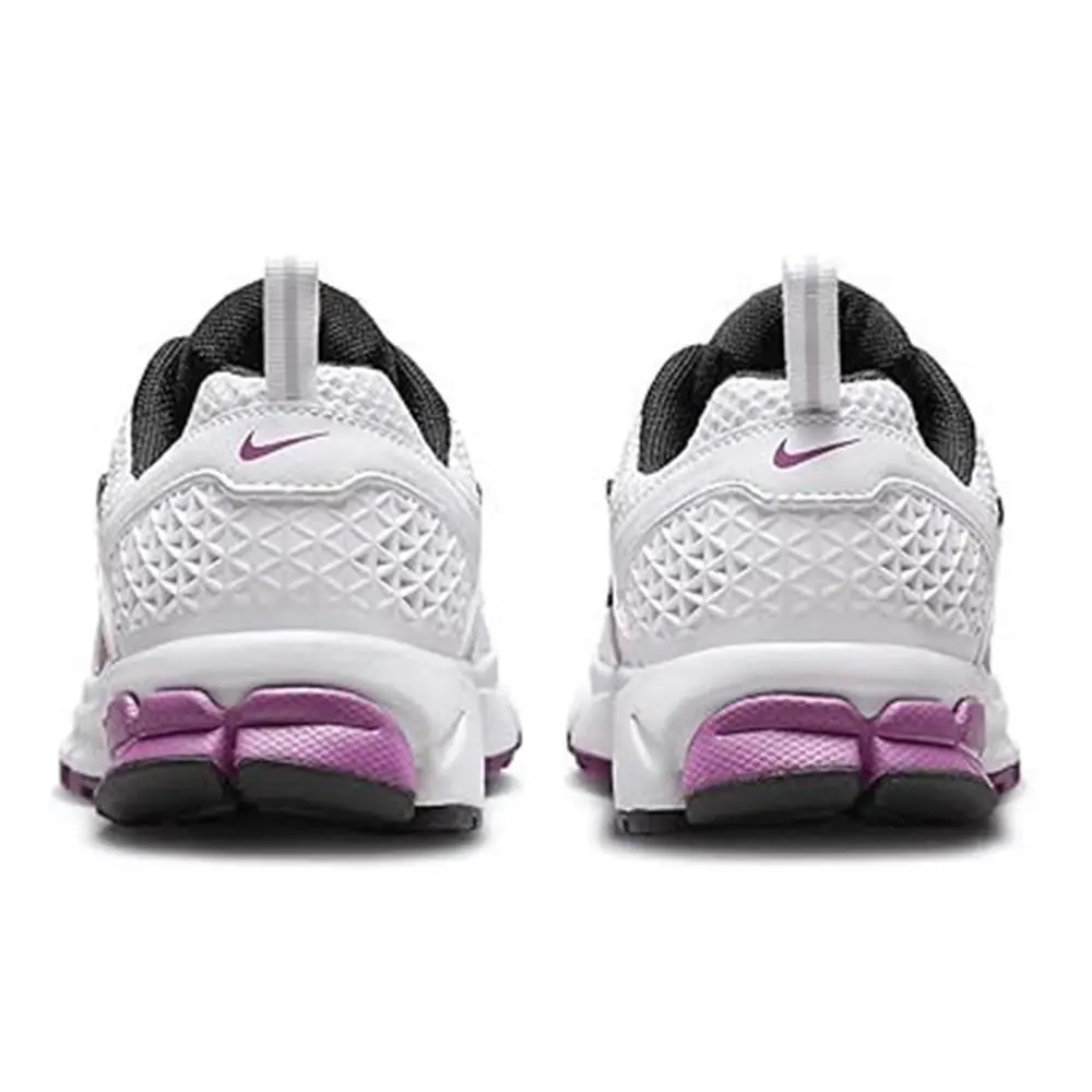 Nike shoes - HF6998 102 - HF6998 102 - White/MTLC Platinum (UPC: 197601066266) 3