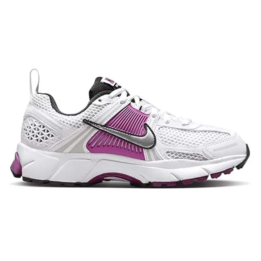 Nike shoes - HF6998 102 - HF6998 102 - White/MTLC Platinum (UPC: 197601066266) 4