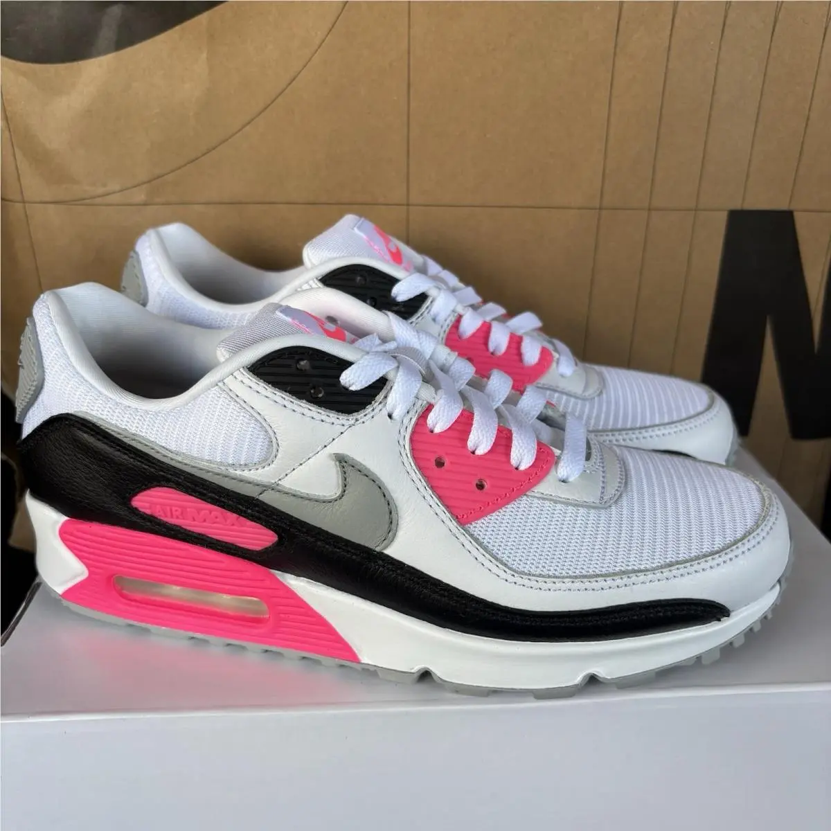 Nenike Air Max 90 `hyper Pink` Black White Women’s Size 8.5 HQ3712-900 Nby by Nike
