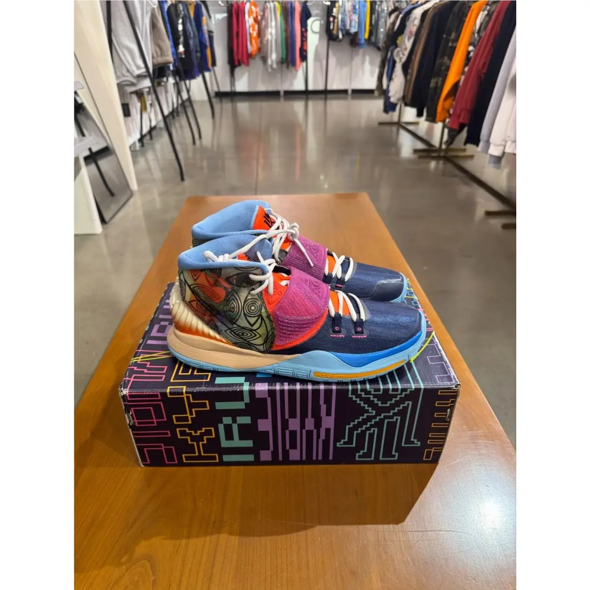 Nike shoes - Multicolor 2