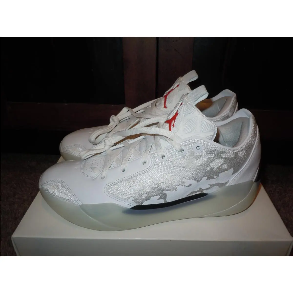 Nike shoes - Air Jordan 39 - Air - FQ0213-106 - White (UPC: 197599068525) 1