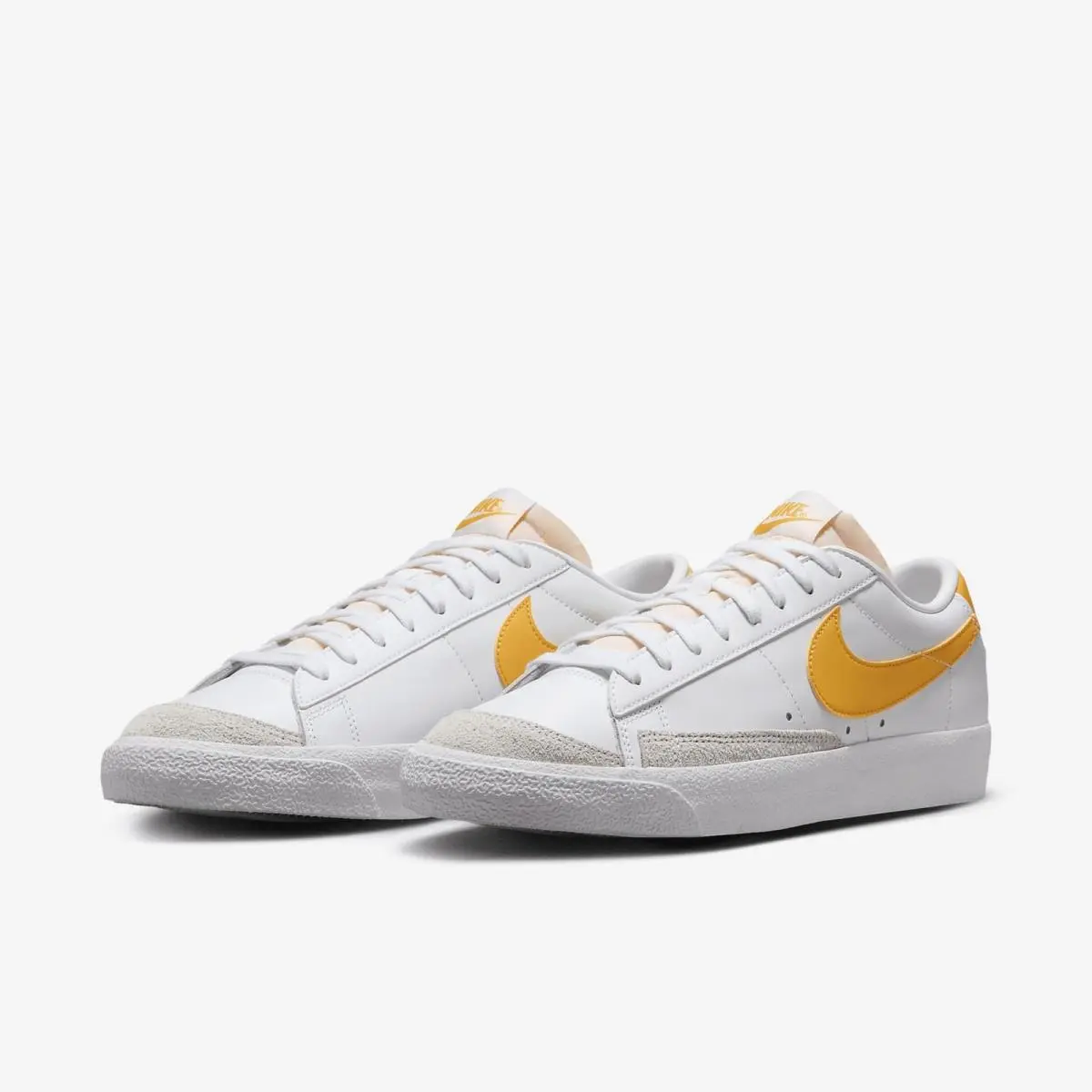 Nike shoes - White (UPC: 197593655936) 3