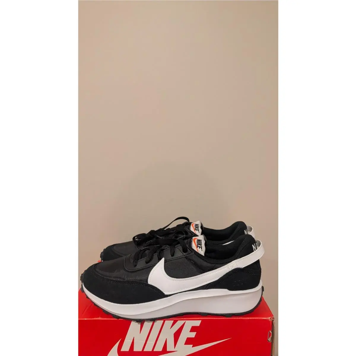 Nike Men`s Waffle Debut Shoes Size 11
