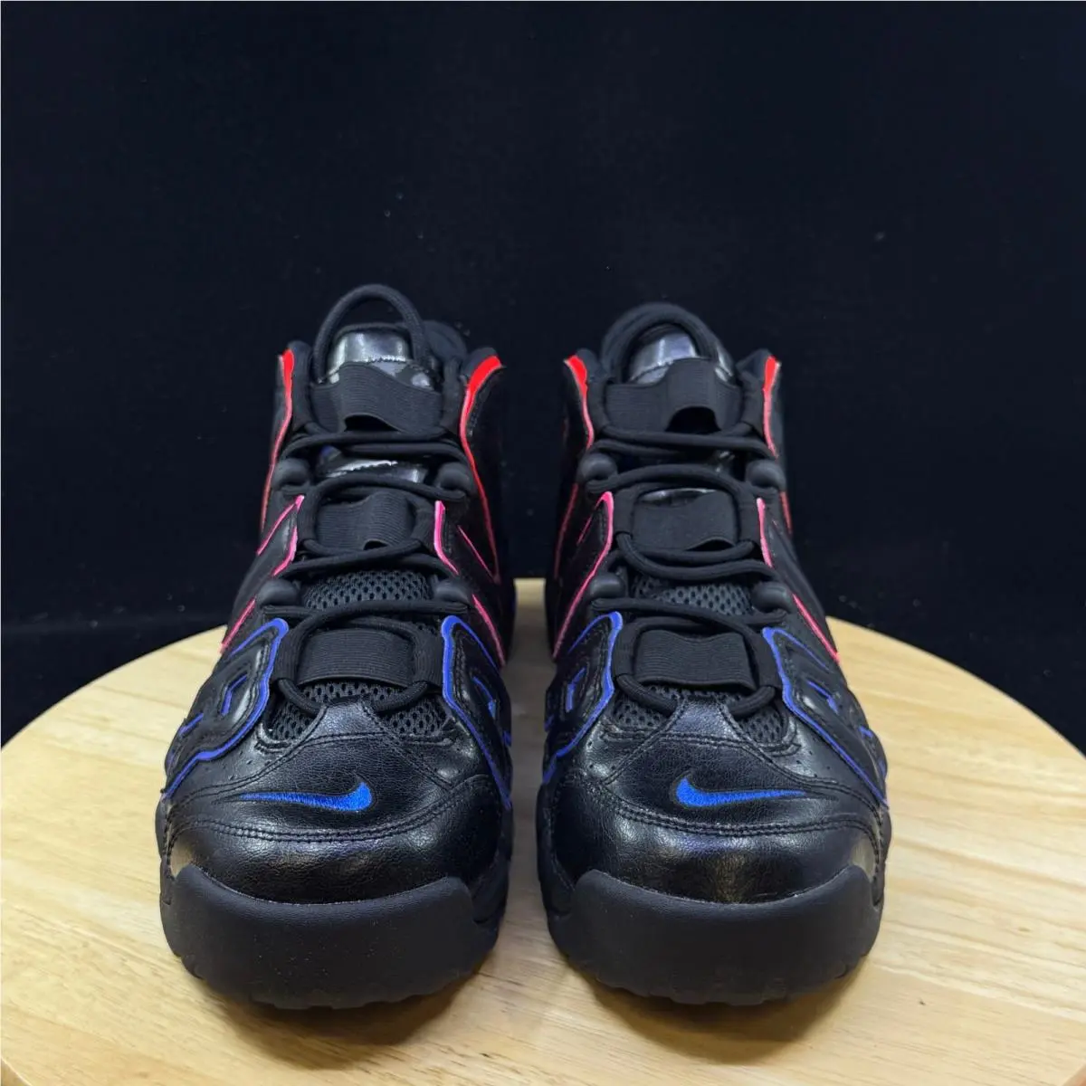 Nike shoes - Black 3