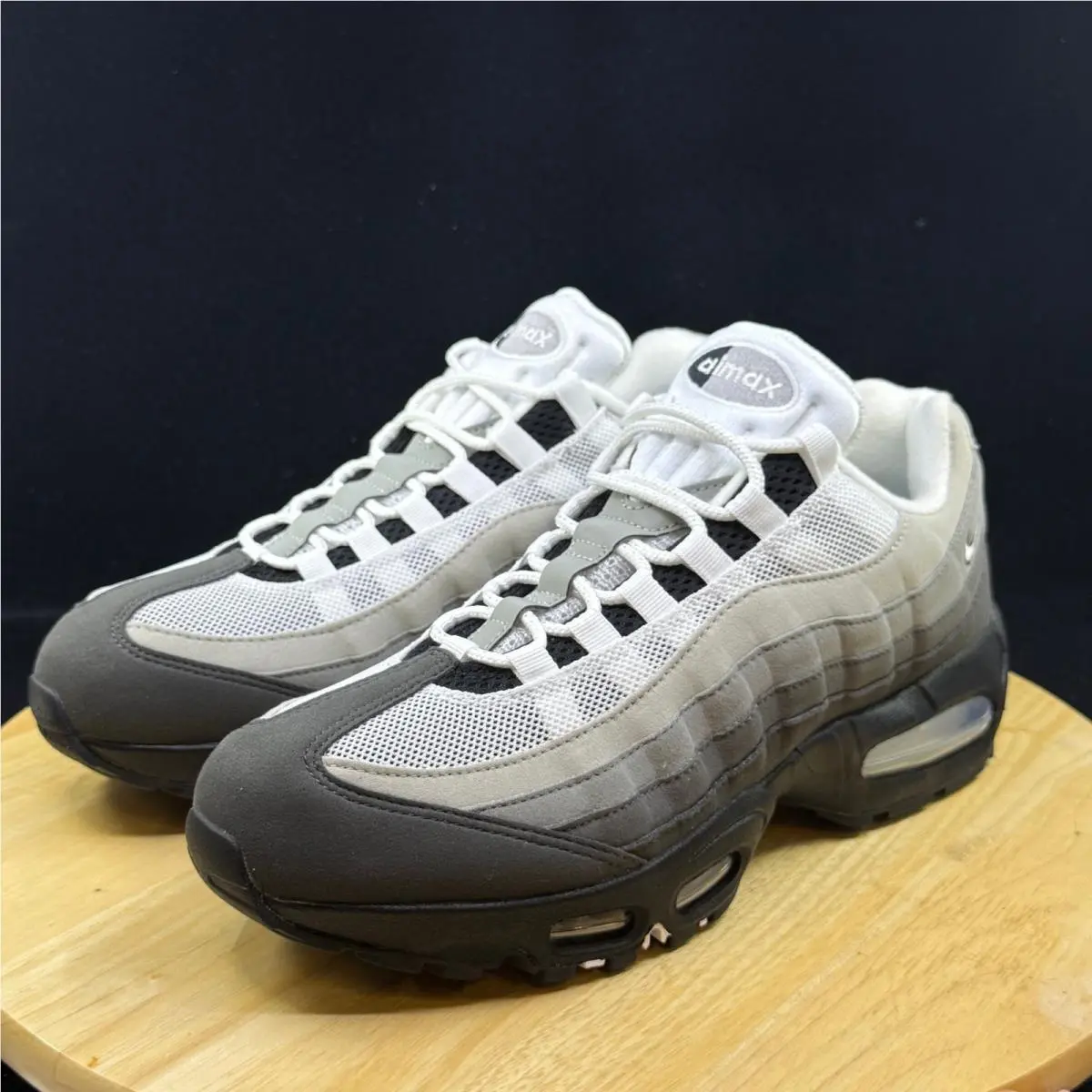 Nike shoes - Gray 0