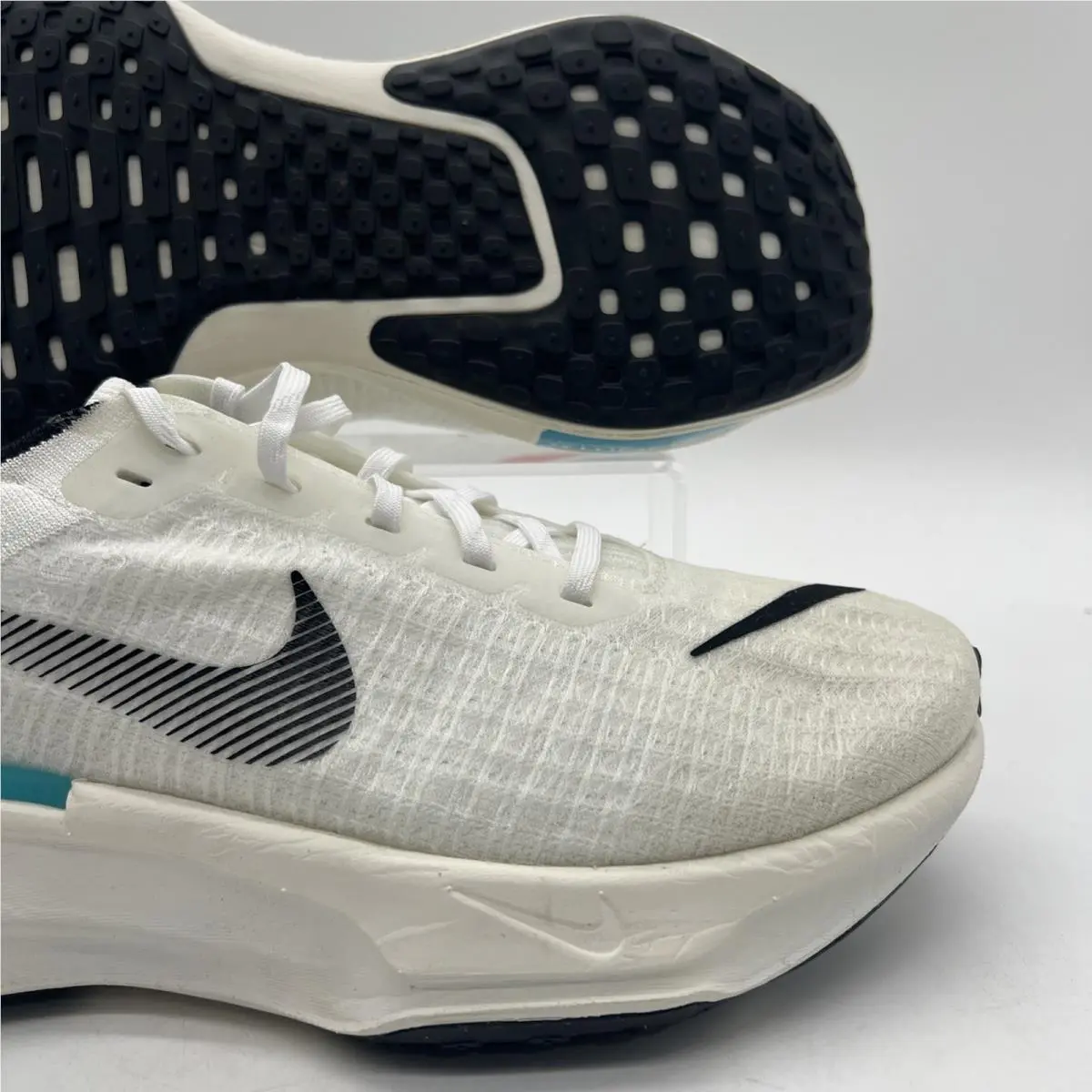 Nike shoes - Nike Invincible 3 - Invincible - FJ1046-100 - White 0
