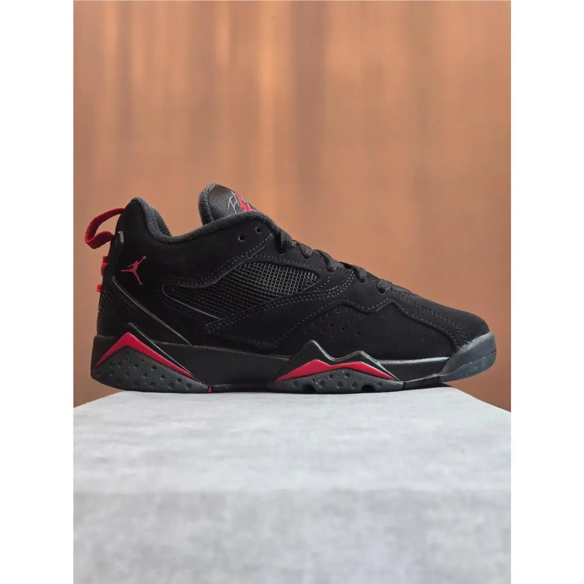 Nike Air Jordan Mvp 92 Bred HQ4427-006 Size 4.5Y 6W
