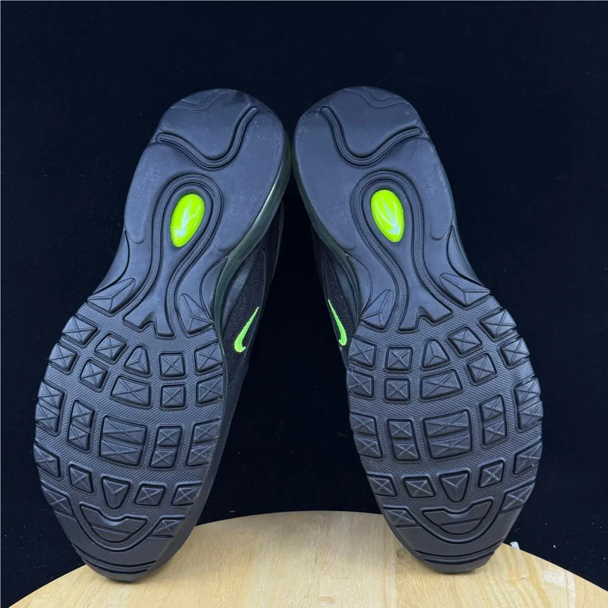 Nike shoes - Black 7