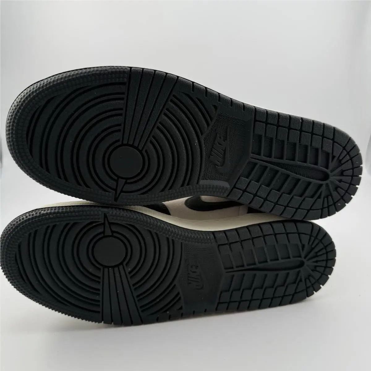 Nike shoes - Air Jordan 1 Mid Se Gs - Hv4399102 - Black (UPC: 0198482774332) 7