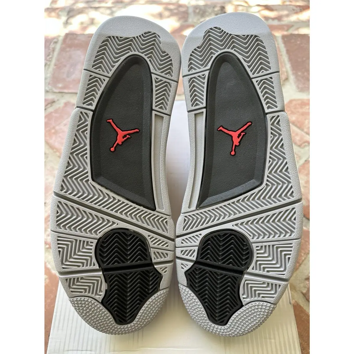 Nike shoes - Air Jordan 4 - Air - FQ8138-600 - Red 2