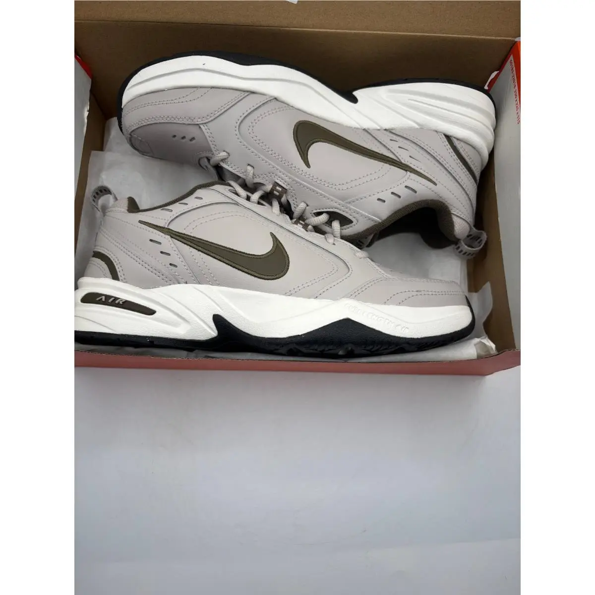 Nike shoes - Nike Air Monarch IV - Air Monarch - Beige 5