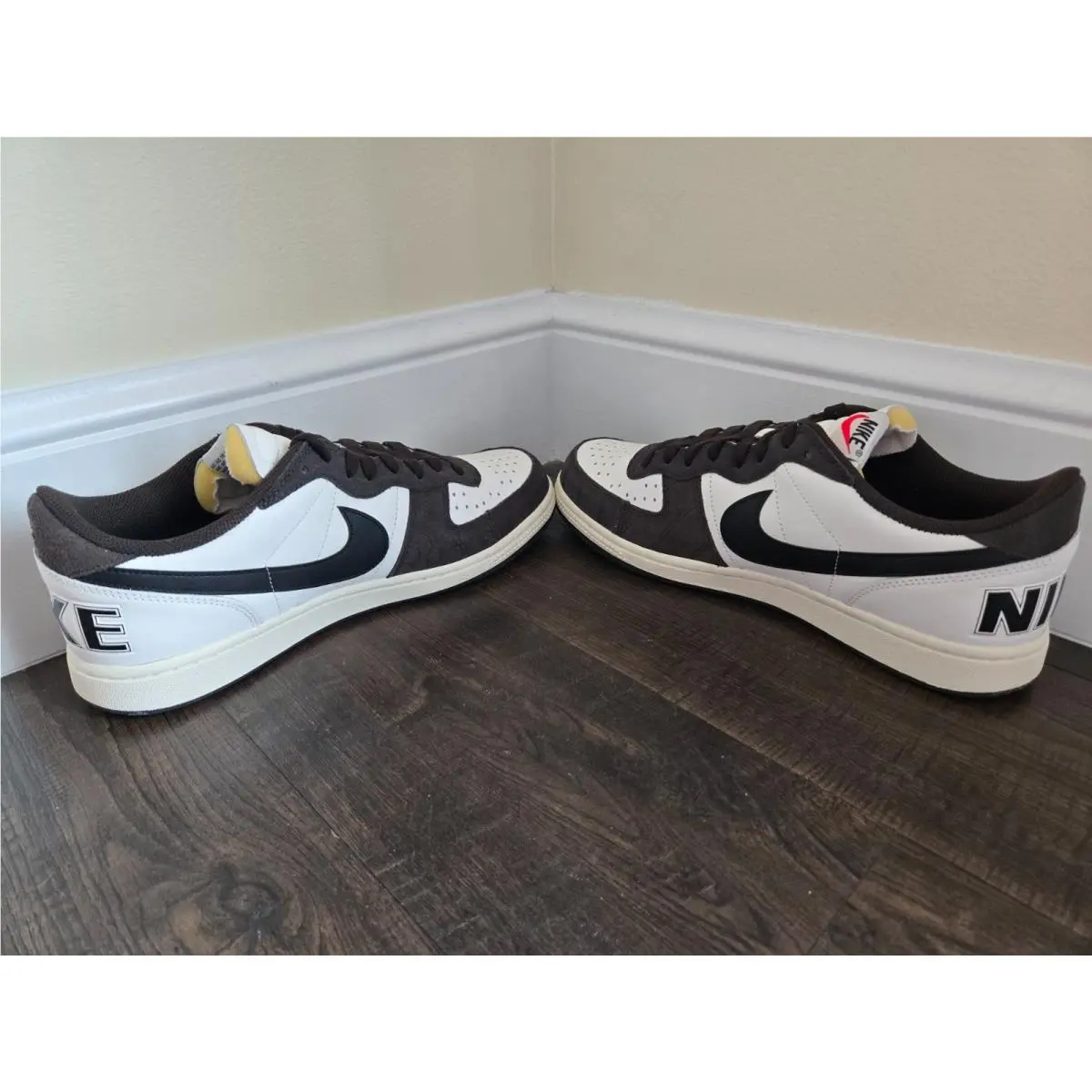 Nike shoes - Brown 5