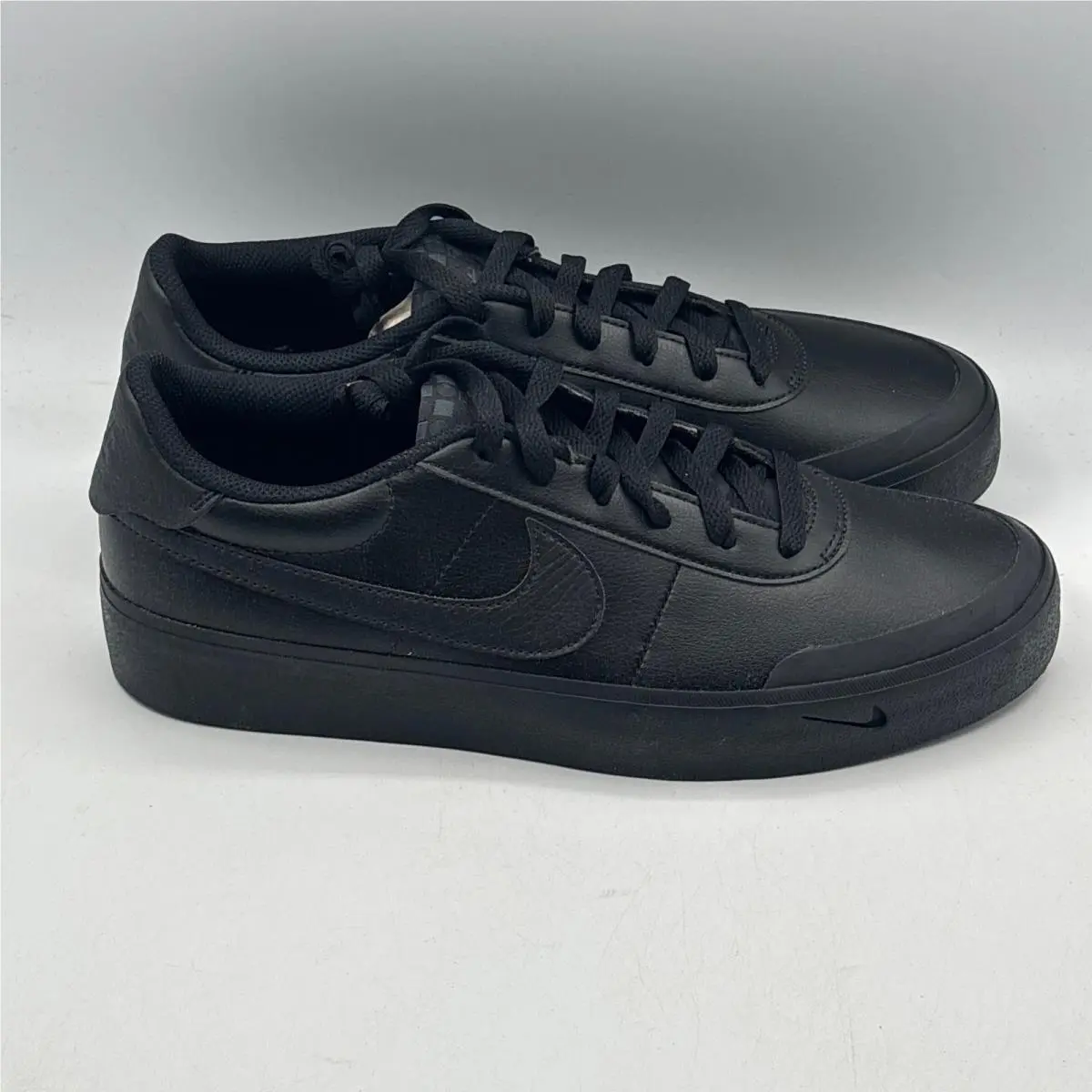 Nike Court Shot Mens 9 Black Low Top Synthetic Leather Sneakers FQ8146-001