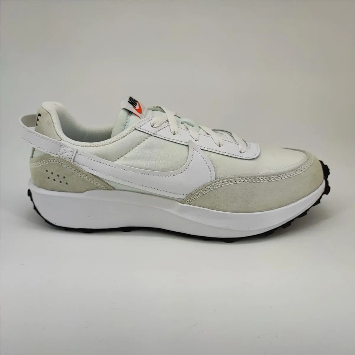 Nike Waffle Debut Women’s 10.5 US White Mesh Sneakers DH9523-10