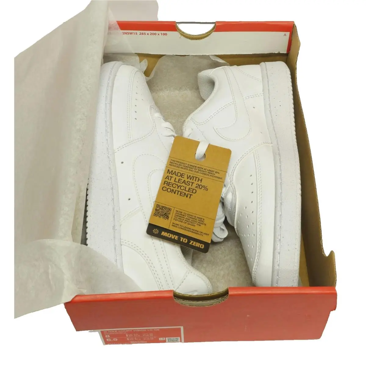 Nike shoes - White 3