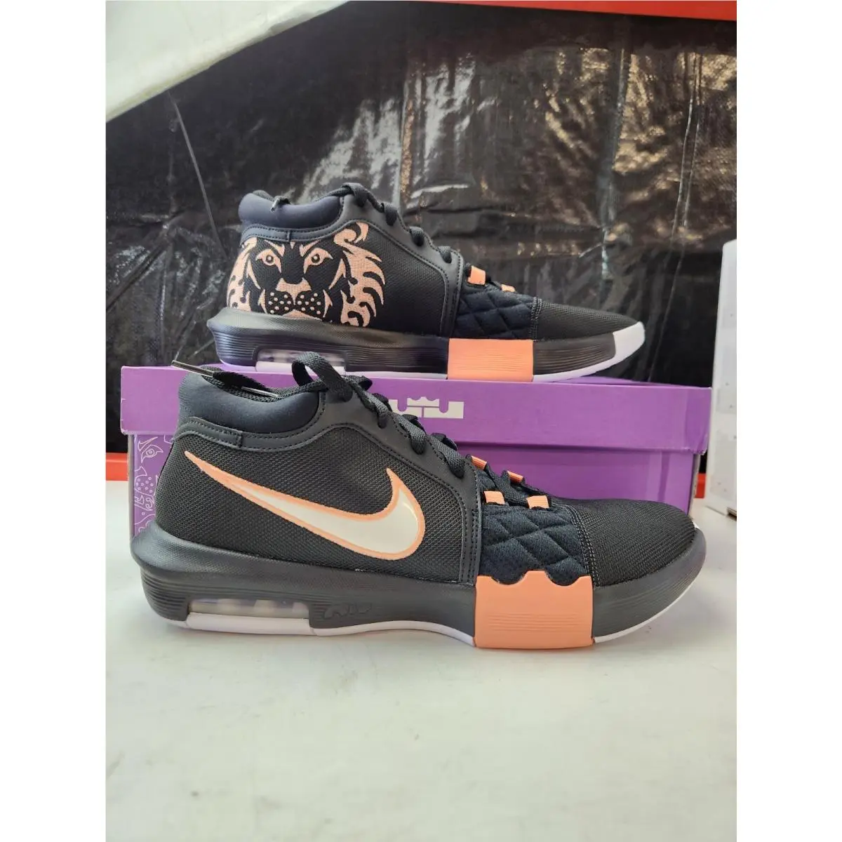 Nike shoes - Nike LeBron Witness - LeBron Witness - Black/Apricot 0